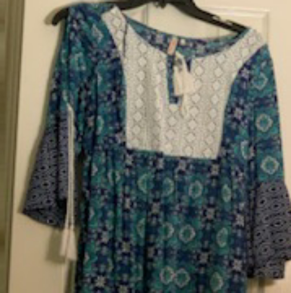 Floral patter top
